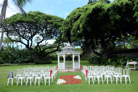 Bridal Dream Hawaii - Wedding Blog: Hale Koa Wedding Venue