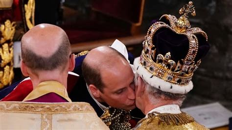 Prince William's heartwarming moment with King Charles III during the ...