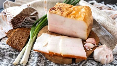 Best Ukrainian Salo Food (Cured Pork Fat) - Etnocook