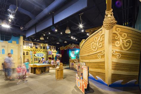 DISCOVERY Children’s Museum - LGA Architecture