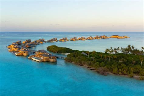 19 Best Family Resorts in the Maldives [Top Hotels For Kids]