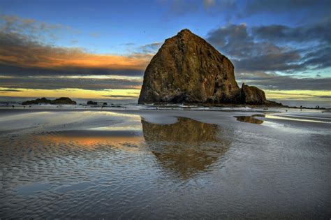 Canon beach | Cannon beach oregon, Cannon beach, Oregon photography