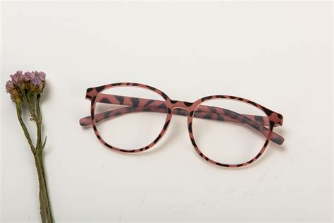 Eleanor Round - Pink Tortoise Eyeglasses | Pink tortoise eyeglasses ...