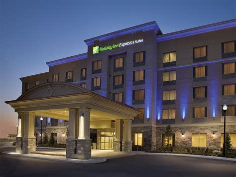 Holiday Inn Express & Suites Vaughan-Southwest Hotel by IHG