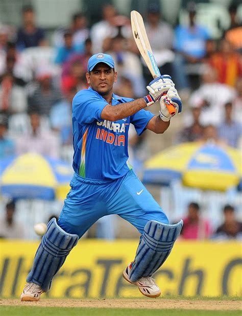 MS Dhoni picked up the run rate, and guided the innings | Dhoni ...