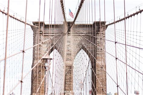 A Guide to Brooklyn Bridge Walk — LAIDBACK TRIP