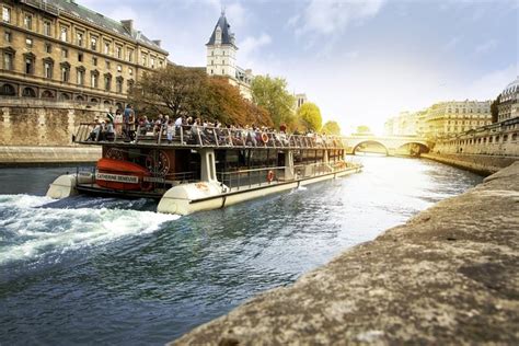 Paris Seine River Sightseeing Cruise With Commentary By Bateaux ...