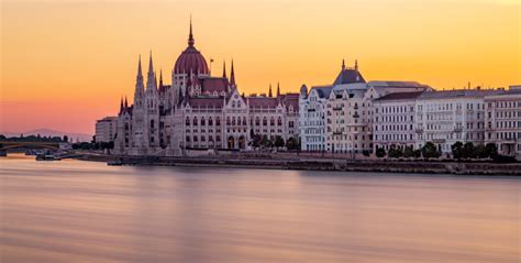 Hungary Airport Transfers | Transfers from just £8.13