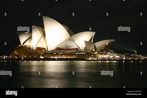 Sydney Opera House at night Stock Photo - Alamy