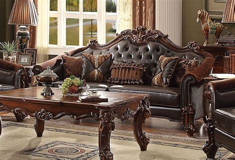 Article: Victorian Leather Sofas ›› Page 1