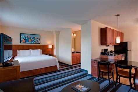 2-Bedroom Hotel Suites NYC | Residence Inn New York Manhattan/Times Square