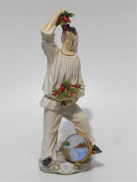 Artigianato napoletano Pulcinella | Statue, Porcellana