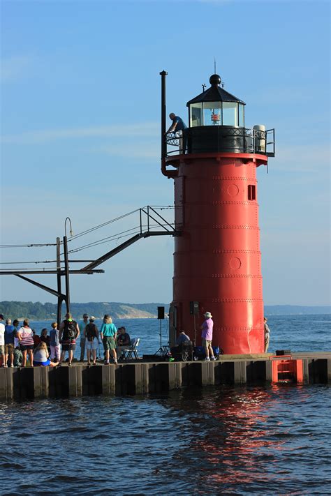 South Haven Lighthouse, Lake Michigan - Travel the Mitten