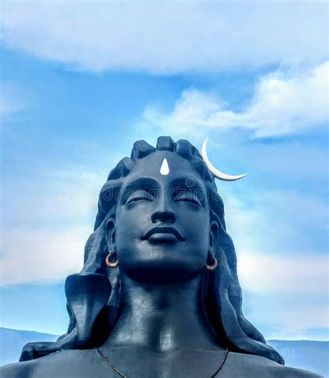 Adiyogi Shiva Statue For Car Dashboard, Pooja Gift ...