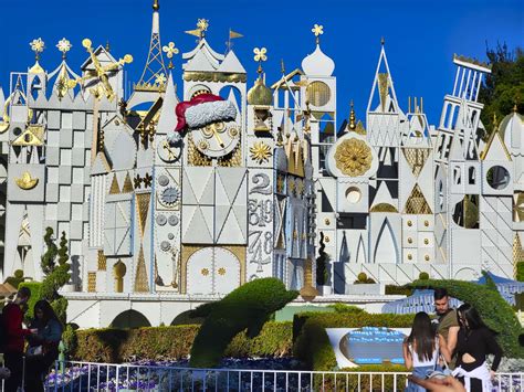 VIDEO: Behind-the-Scenes Look at “it’s a small world” Holiday ...