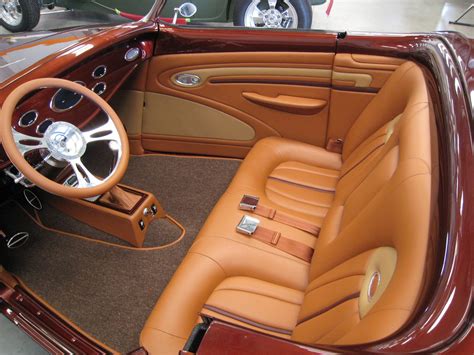 Custom Hot Rod Interior Design - AjakNgiklan