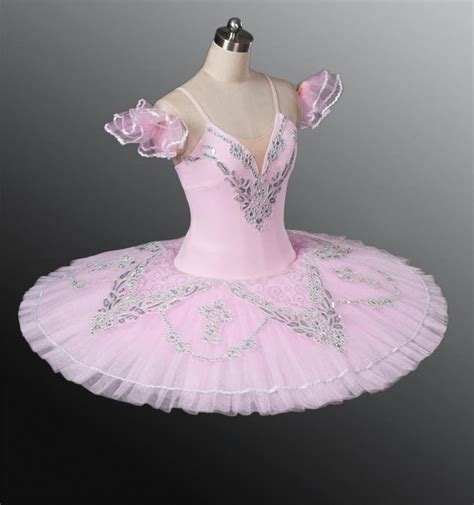 1000+ images about Ballet costumes on Pinterest | Ballet, Ballerina and ...