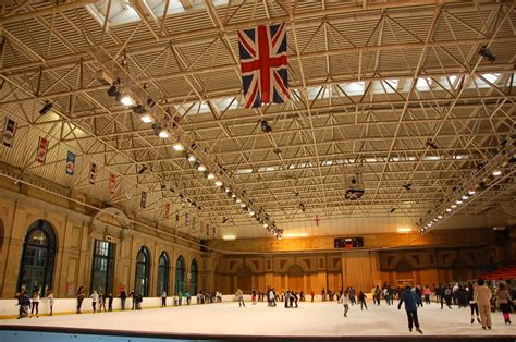 13 Best Places to Go For Ice Skating In London This Winter