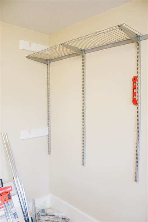 Rubbermaid Fasttrack Closet Shelving | Dandk Organizer