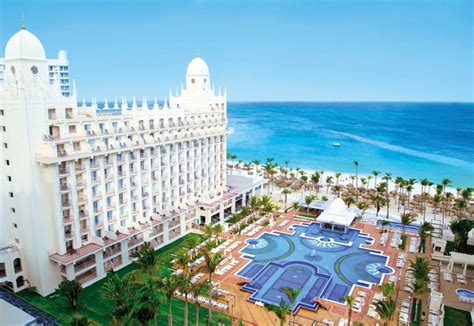 At RIU, we're celebrating! 10-year anniversary of our first hotel in ...