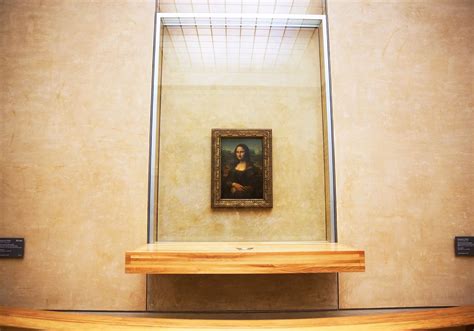 Louvre Museum Mona Lisa