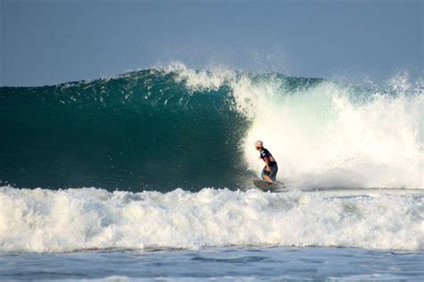 Costa Rica - Playa Santa Teresa : surfing