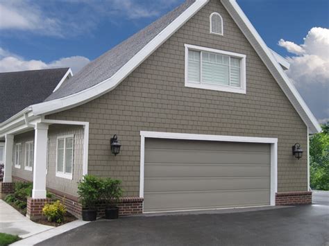 Refresh Your Garage Door With These 4 Painting Ideas | Southington Painting