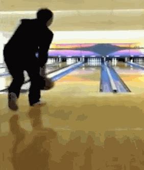 Bowling Fail GIF - Find & Share on GIPHY