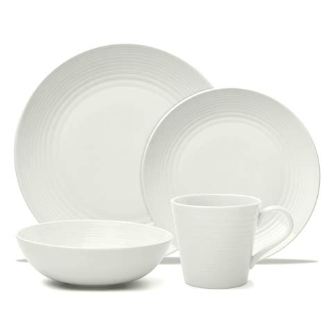 Royal Doulton - Gordon Ramsay White Maze Dinner Set 16pce | Peter's of ...