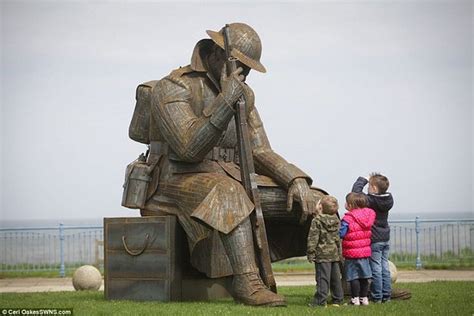 Statue in Seaham - Reviews, Photos - Tommy World War One Soldier ...