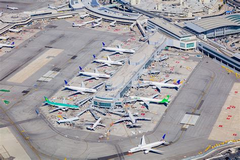 San Francisco International Airport Terminal G Aerial Photo - Toby Harriman