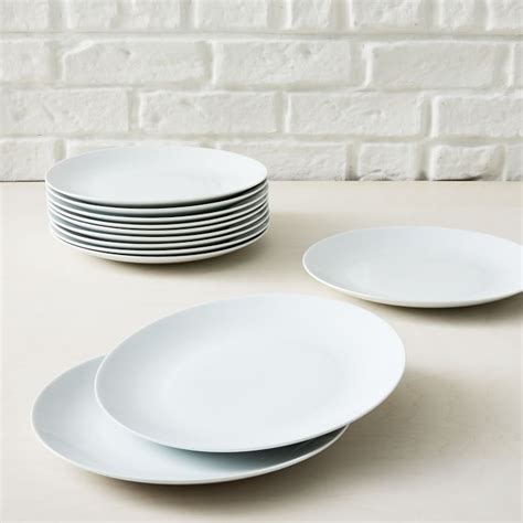 White Porcelain Dinnerware - Party Set | Dinner plates, Modern dinner ...