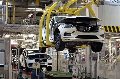 Volvo will go electric from China - Nikkei Asia