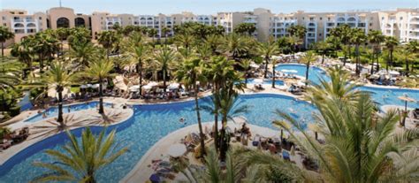 9 of the Best All-Inclusive Family Hotels in Majorca • Flying With A ...