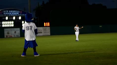 Dunedin Blue Jays on Twitter: ".@DJayBlueJay is warming up case we need ...