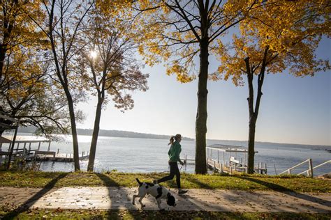 Hiking The Lake Geneva Shore Path - airmac