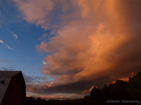 BORN-TO-TRACK BLOG: Mid-September evening sky