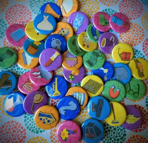 Toontown Gags 1.25 Pinback Buttons - Etsy