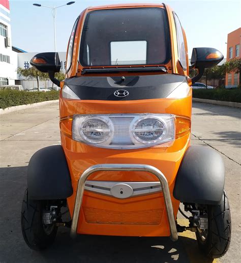 2018 60V1000W new model electric cabin four wheel enclosed mobility ...