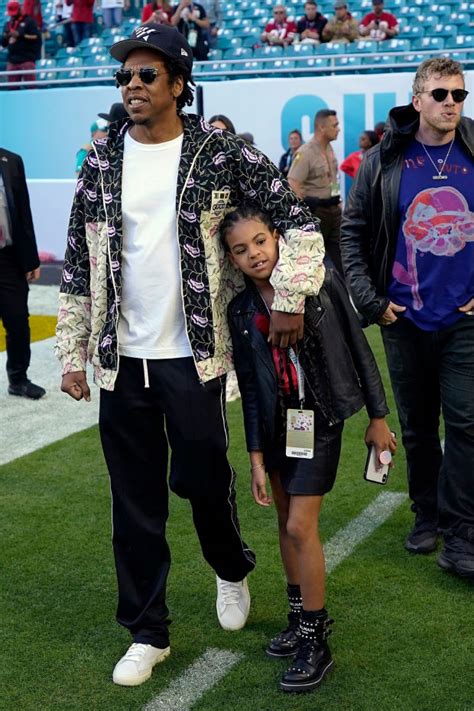 Blue Ivy Carter Gets Kiss From Dad Jay-Z At NBA Finals – Hollywood Life