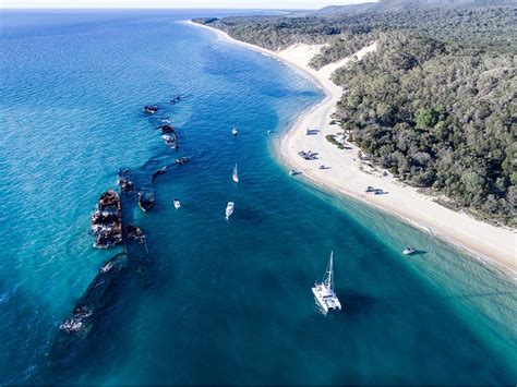 Ocean Blue Beach House Moreton Island / Brisbane To Moreton Island ...