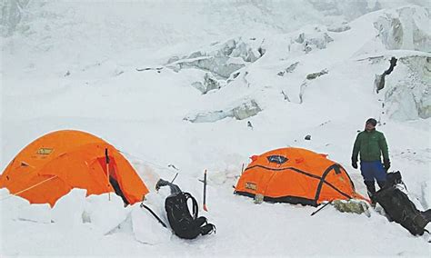 Biggest K2 winter expedition begins - Pakistan - DAWN.COM