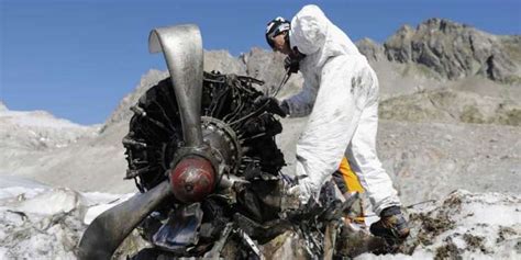 Ice-encased U.S. Air Force plane wreckage provides data for glacier ice ...