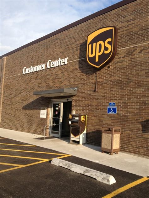 UPS Customer Center - Shipping Centers - 9545 Fullerton Ave - Franklin ...