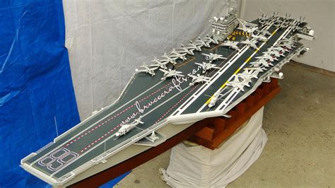 Uss Nimitz Model