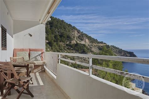 Stunning new apartments with magnificent sea views - Gould Heinz & Lang ...