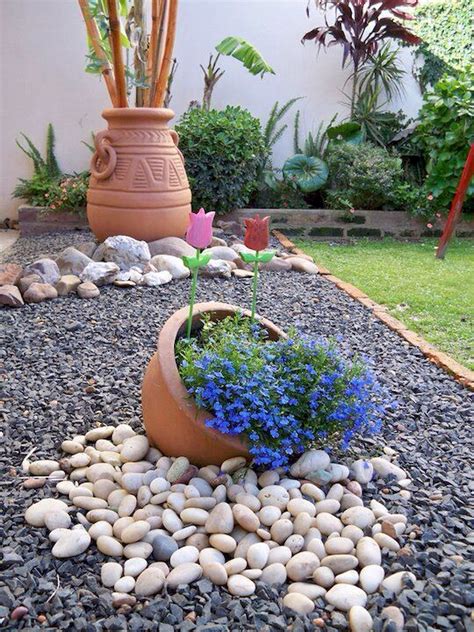 Pretty Small Rock Gardens Ideas Front Yard Garden Design, Rock Garden ...