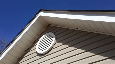 Proper Attic Ventilation With Vent Chutes & Roof Soffit Vents ...