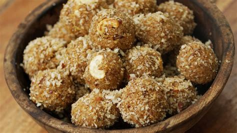 Juicy And Soft Coconut Laddu Recipe – Village Cooking