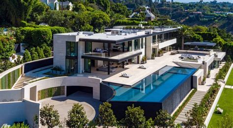 Dramatic Greatest Modern Mansion in Los Angeles by Paul McClean